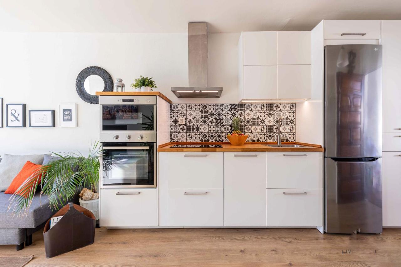 Apartamento En La Playa En Paseo Maritimo Málaga Eksteriør bilde