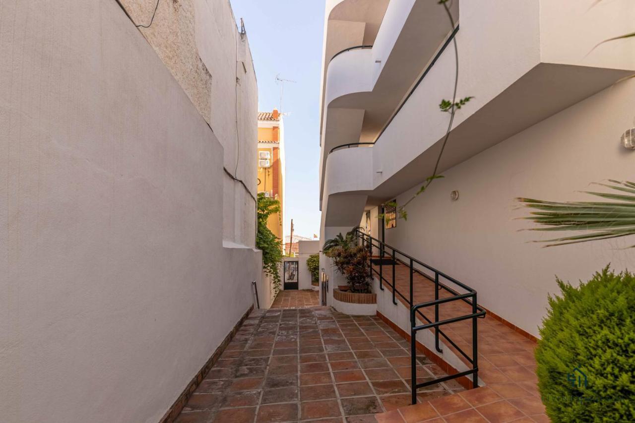Apartamento En La Playa En Paseo Maritimo Málaga Eksteriør bilde